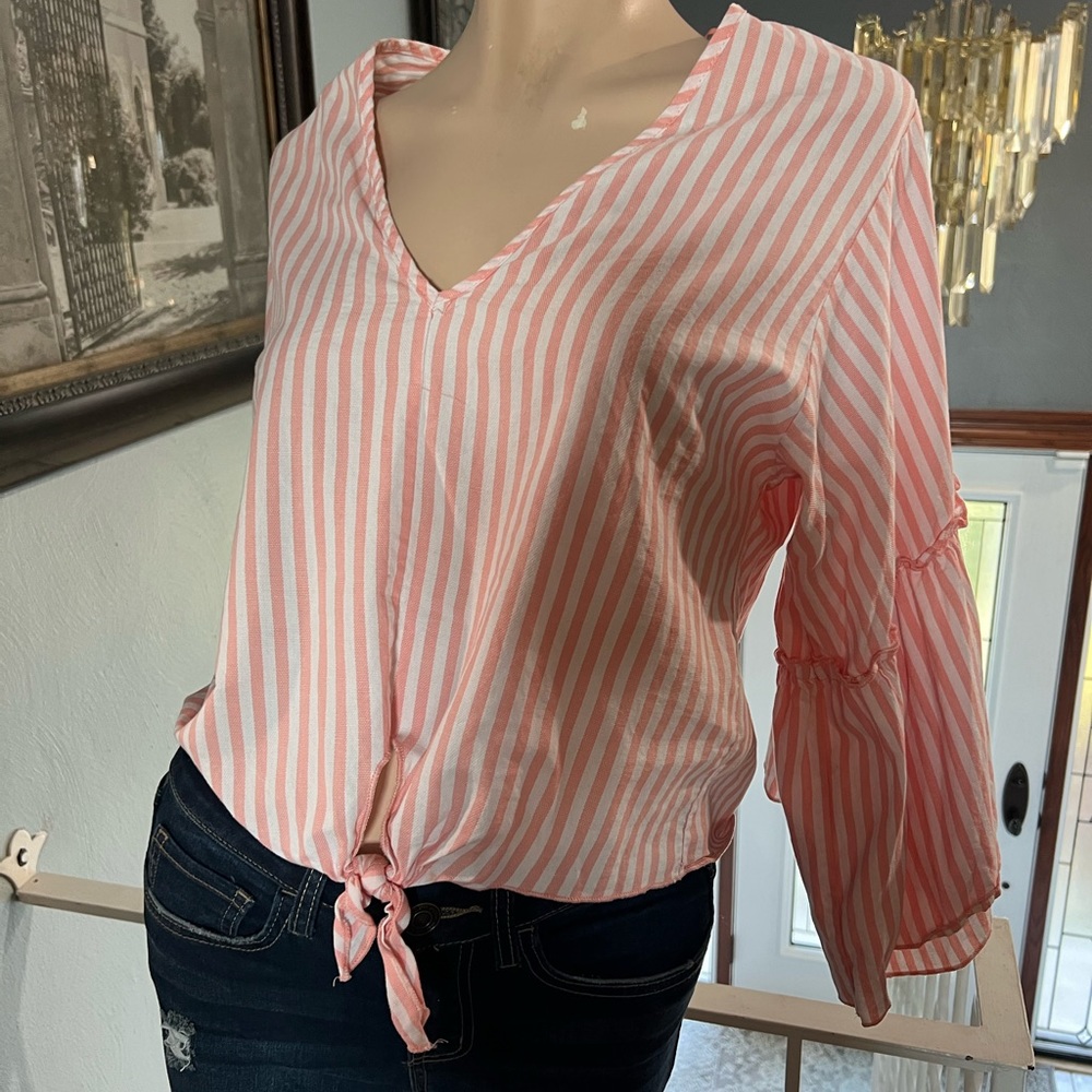 Lavender Field pink pin striped bell sleeved top Size Small